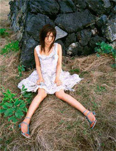 平井七菜子-9877地铁笨蛋4国语版